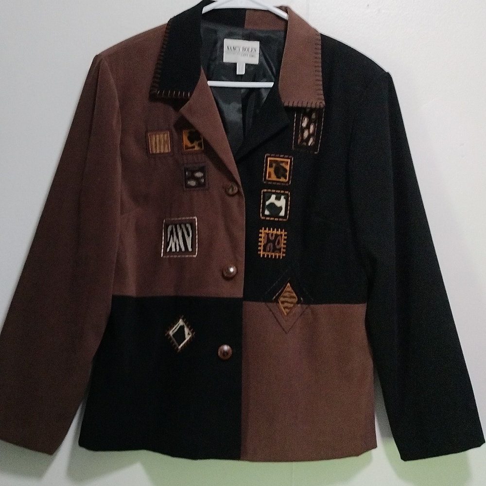 Nancy Bolen top size 12